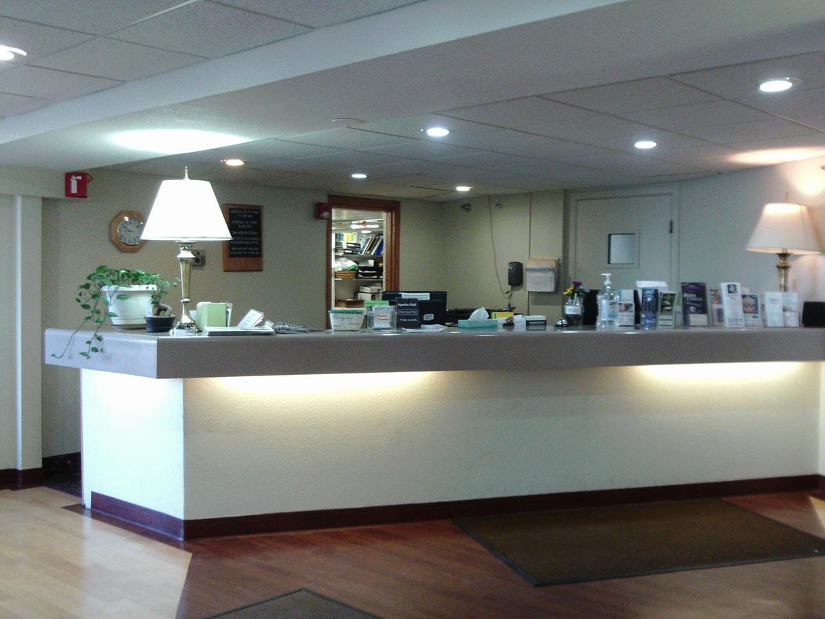 5Th Avenue Inn & Suites โรเชสเตอร์ ภายนอก รูปภาพ